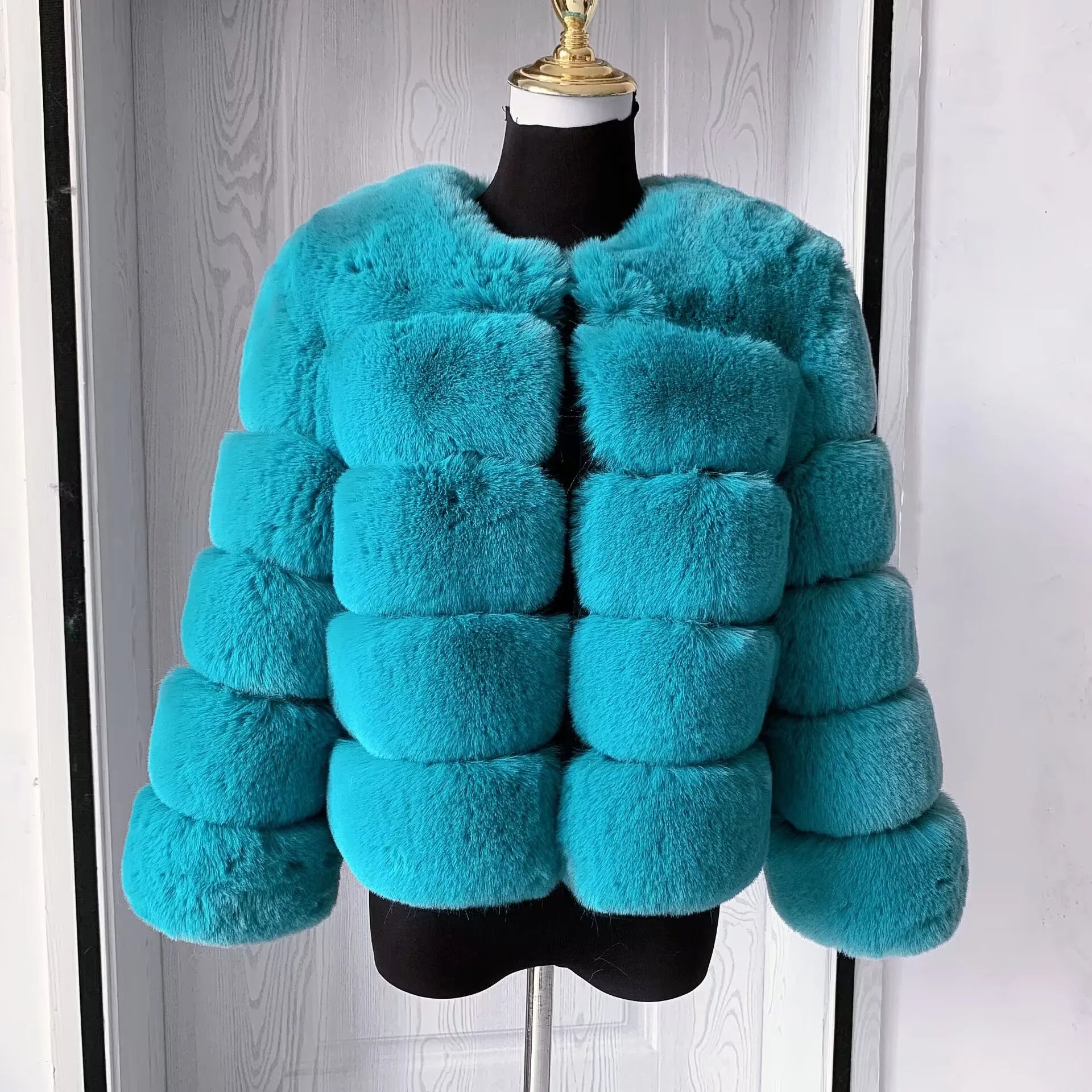 Elegant Winter Faux Fox Fur Crop Jacket