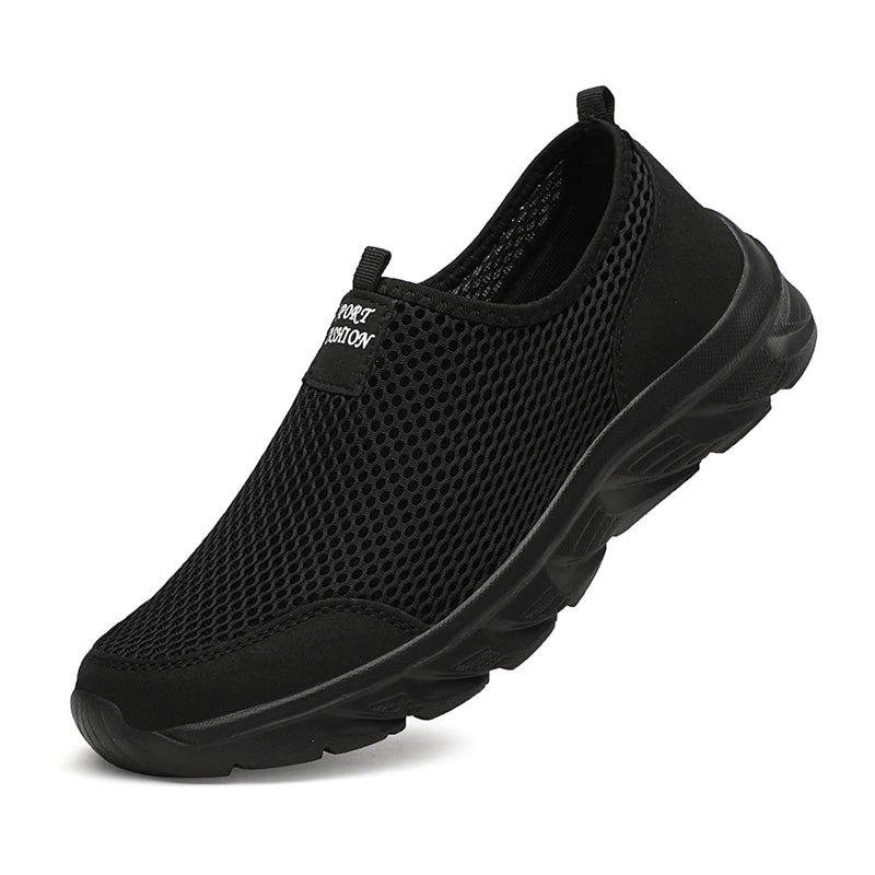 New Running Shoes for Men Breathable Sports Shoes Light Weight Fashion Summer Mesh Breathable Sneakers for Men Plus Size 38-47