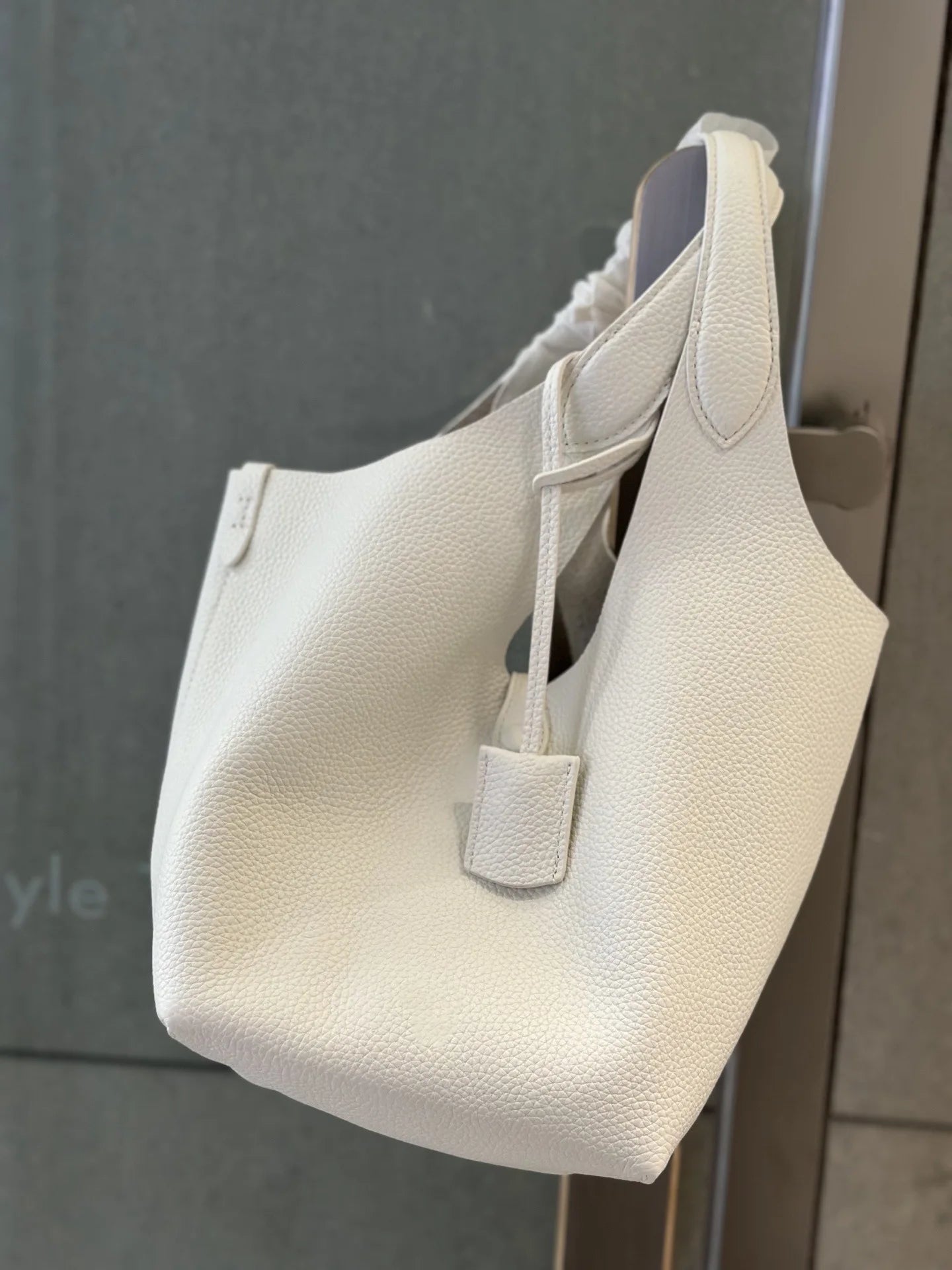 FIRMRANCH European And American Trend Cute Hand-Held Basket Ladies' Bucket Single Shoulder Cross-Body Bag Genuine Leather Purse
