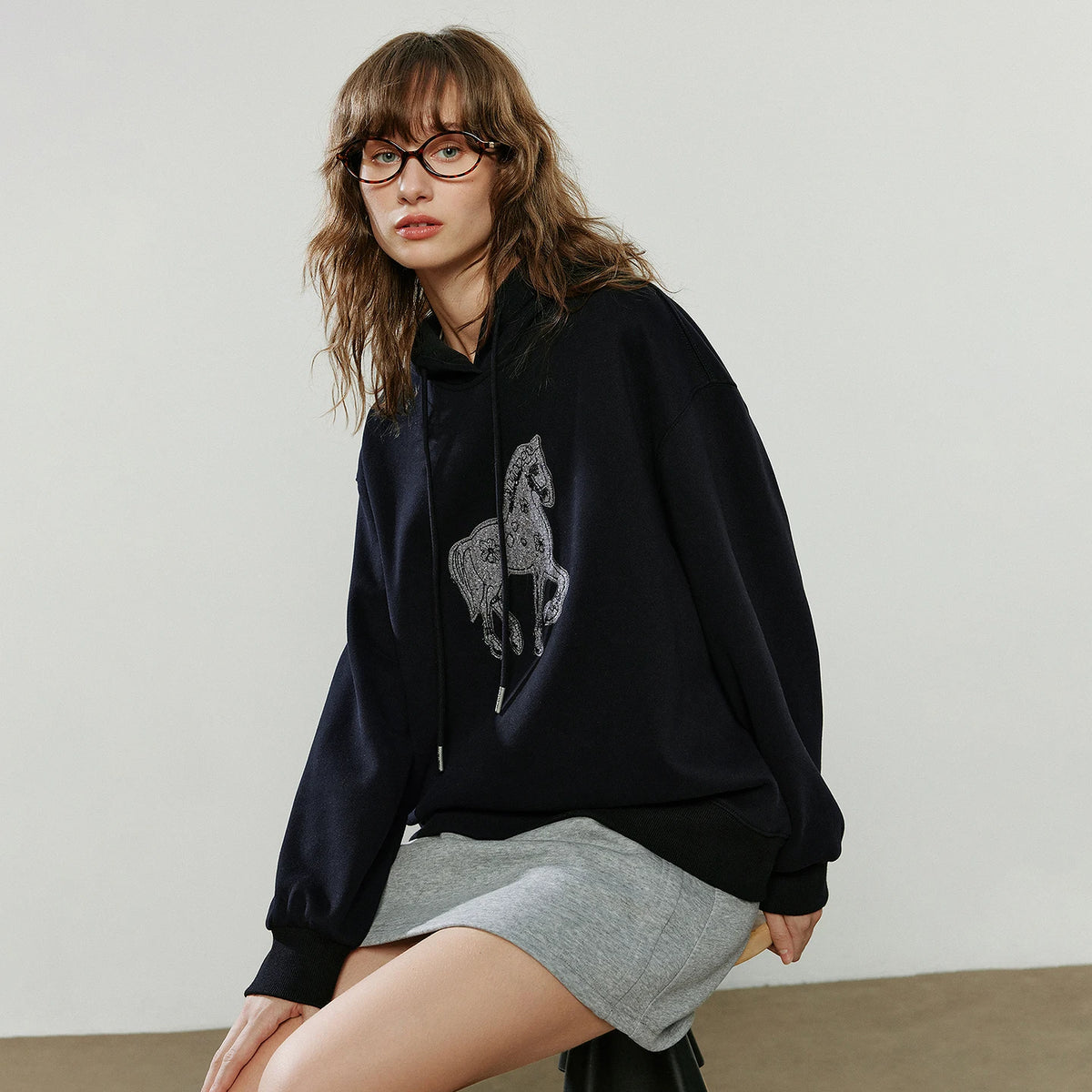 Women's Embroidered Relaxed-Fit Hoodie