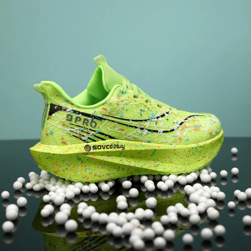 Men’s Lightweight Breathable Mesh Running Shoes