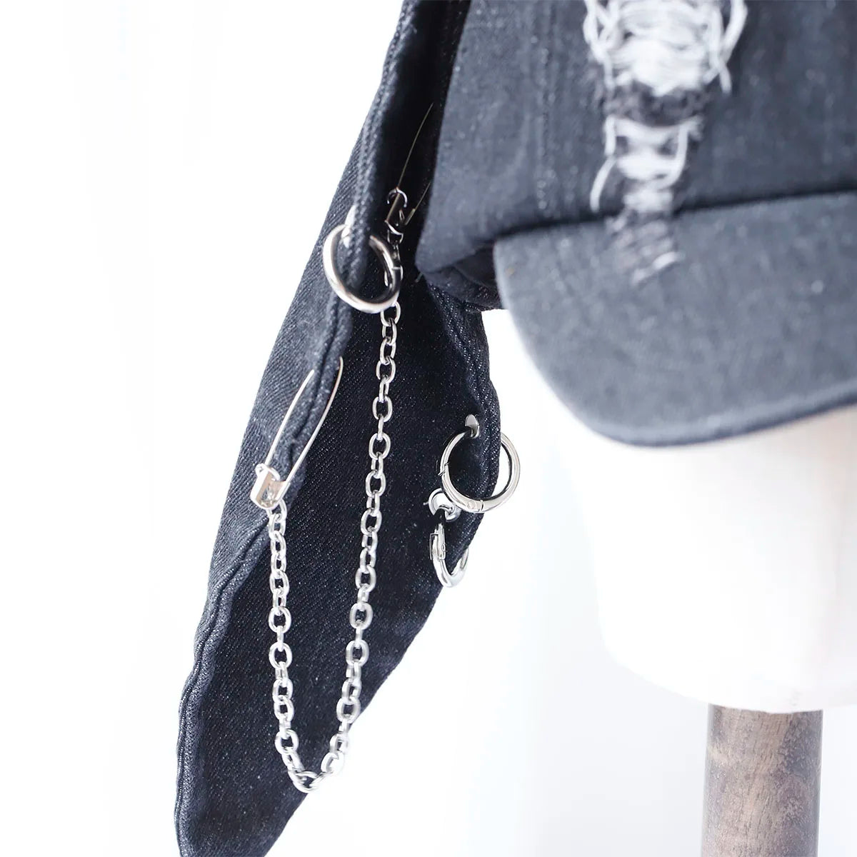 Rabbit Ears Graffiti Baseball Cap – Unisex