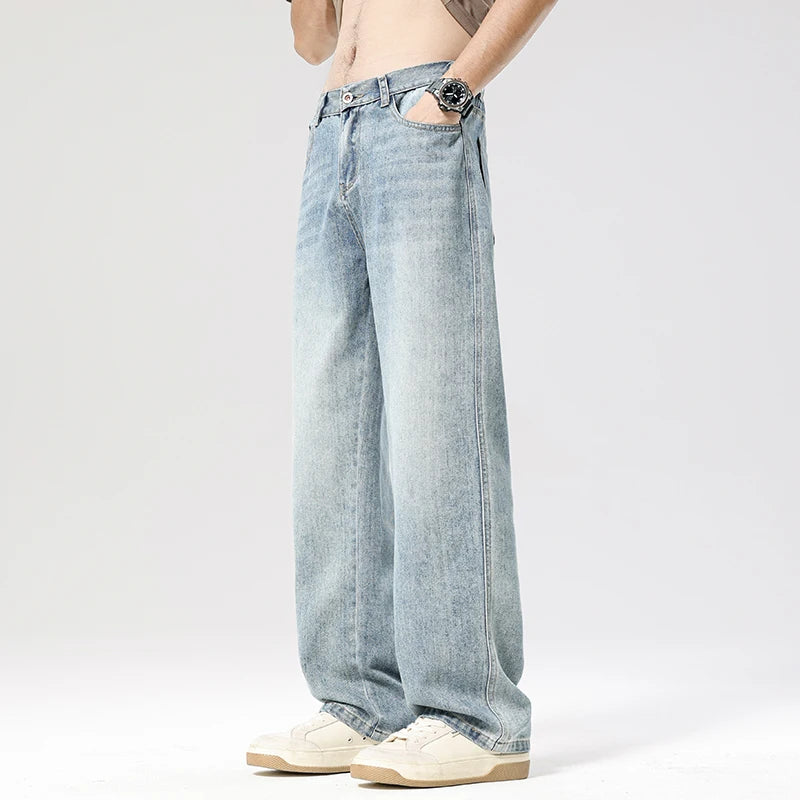 Men's Light Blue Straight-Leg Jeans