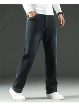 Men’s Relaxed Straight-Leg Stretch Jeans