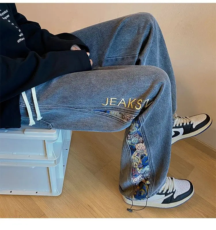 Men’s Bear Embroidered Wide-Leg Jeans