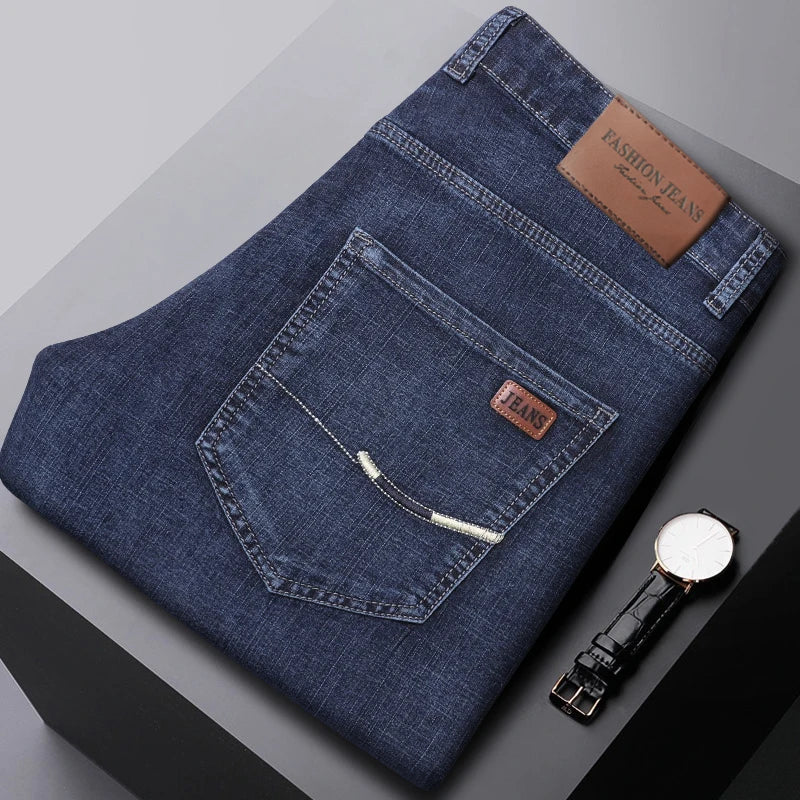 Men’s Classic Straight-Leg Stretch Jeans