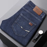 Men’s Classic Straight-Leg Stretch Jeans