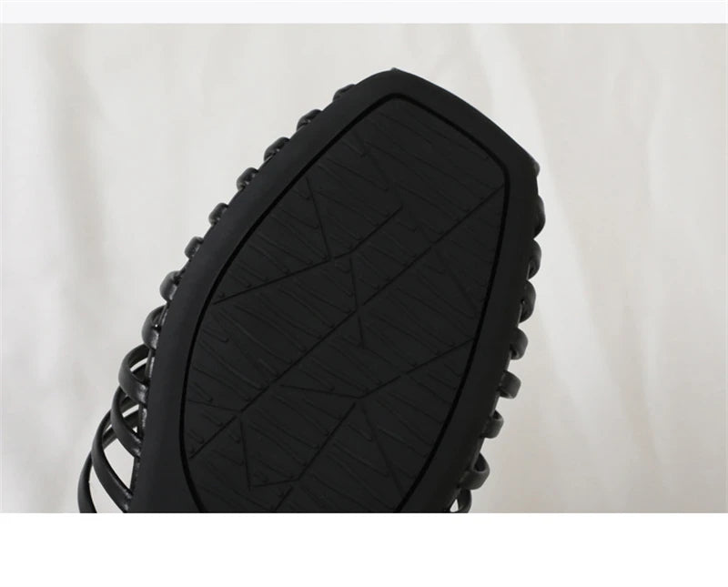 Women's Narrow Band Roman Flat Sandals — Buckle Strap Gladiator Beach Shoes