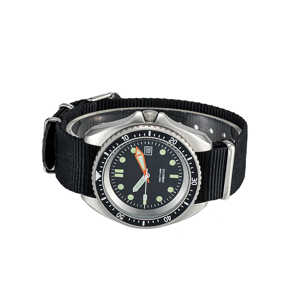 QM UDT Men's Watch  Military Sport Watch Army Green Outdoor Diver Fashion Accessories SM8016C  Japan Movement 300M ATM
