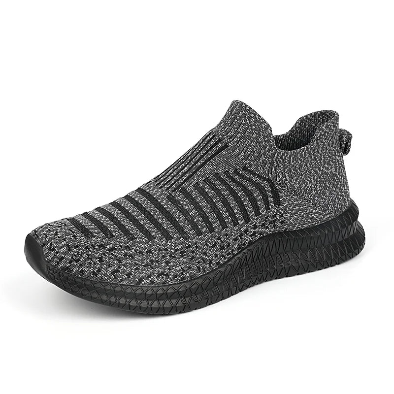 2026 Breathable Men Casual Shoes Lightweight Outdoor Male Walking Shoes Anti-slip Men's Sneakers Slip on Flats Vulcanized Shoes