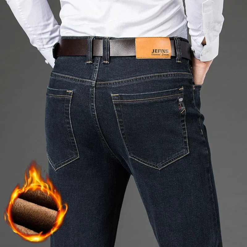 Men's Fleece-Lined Stretch Straight-Leg Jeans
