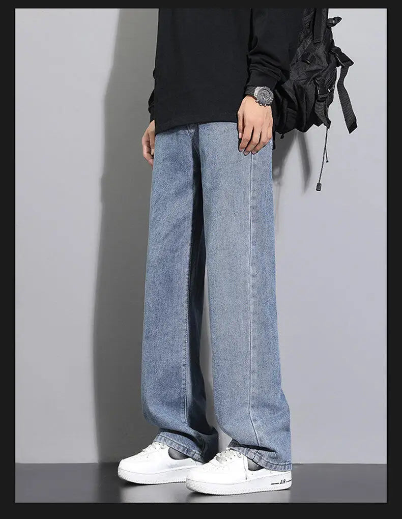 Men’s Relaxed Straight-Leg Denim Jeans