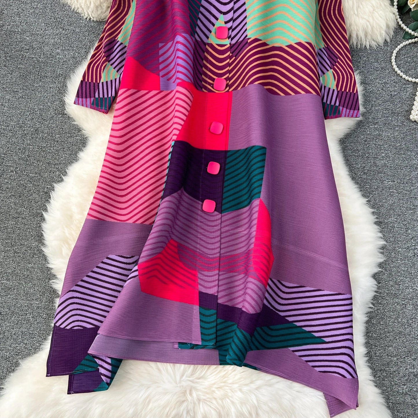 Miyake Pleated Drape Dress – Colorblock Print, 3/4 Sleeve