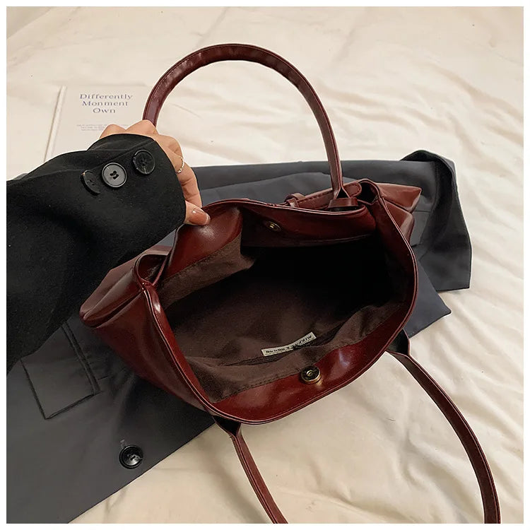 Vintage Handbag for Women Large Capacity 2026 New Underarm Commuting Bag Fashion Female Casual Single Shoulder Tote Bag Handbags