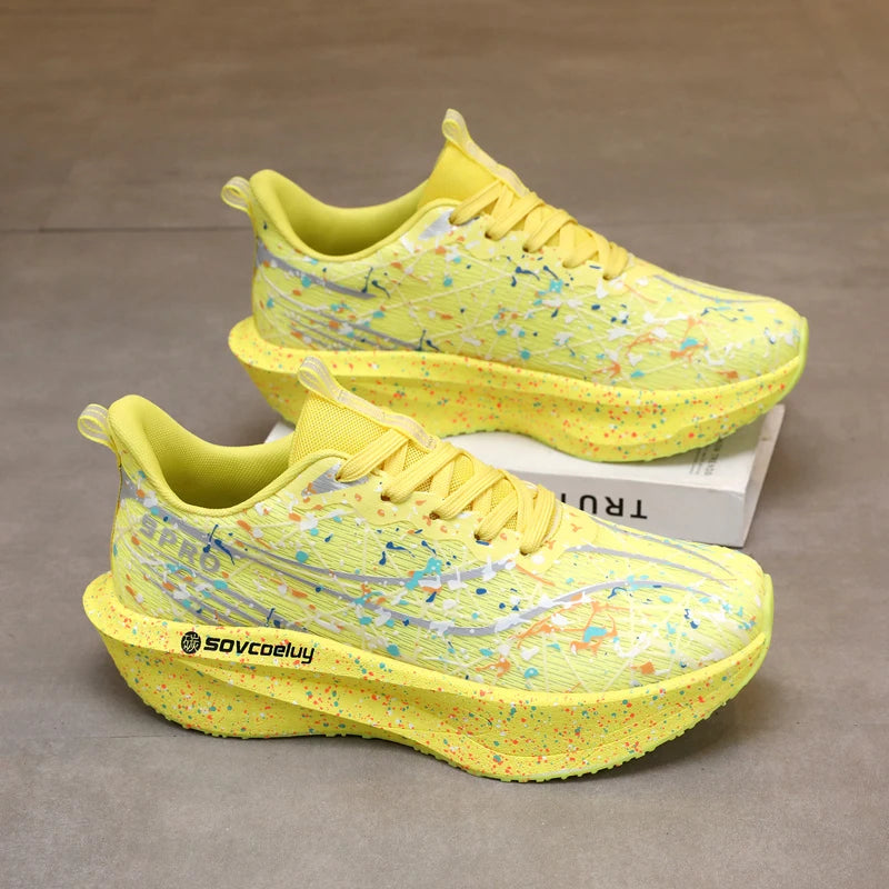 Men’s Lightweight Breathable Mesh Running Shoes
