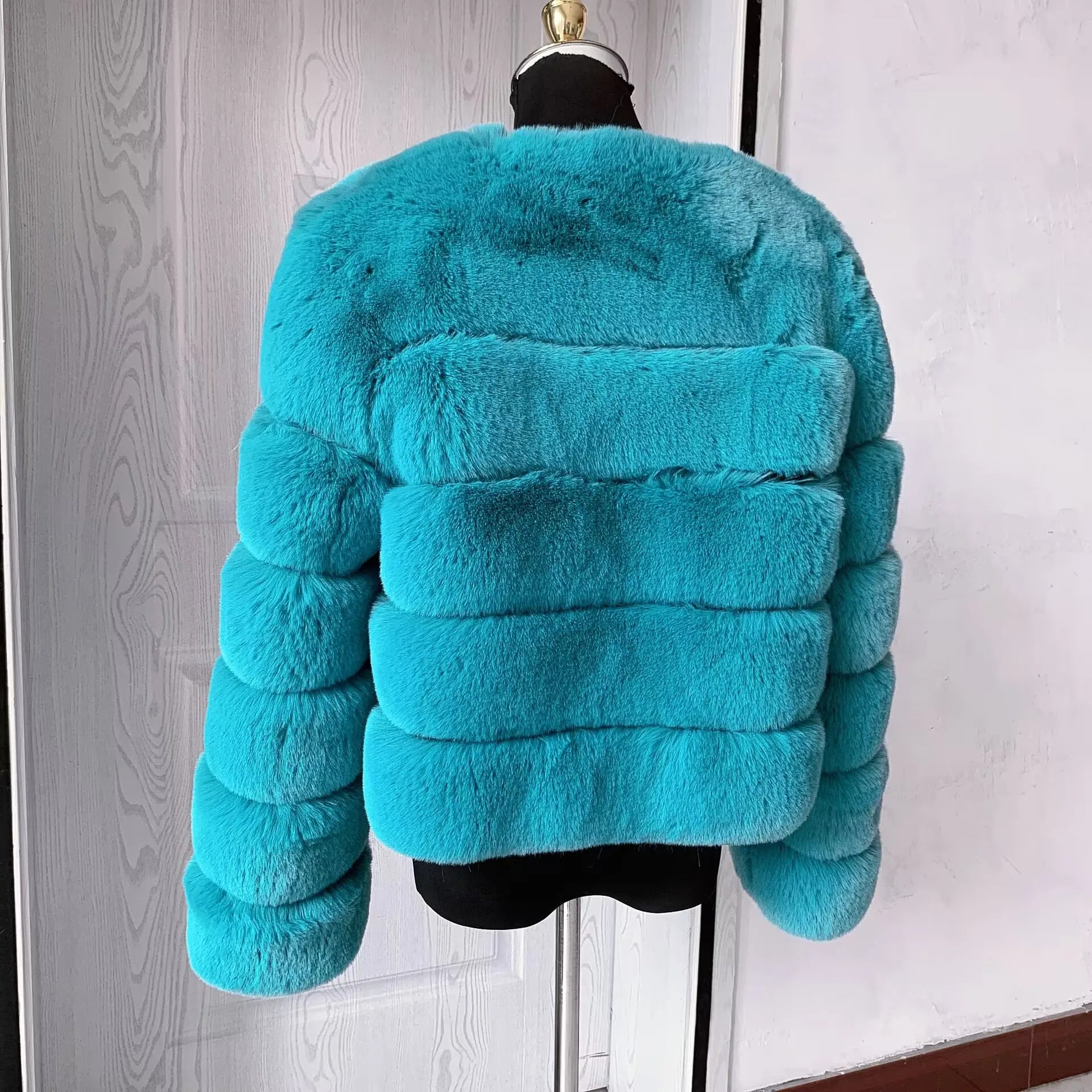 Elegant Winter Faux Fox Fur Crop Jacket