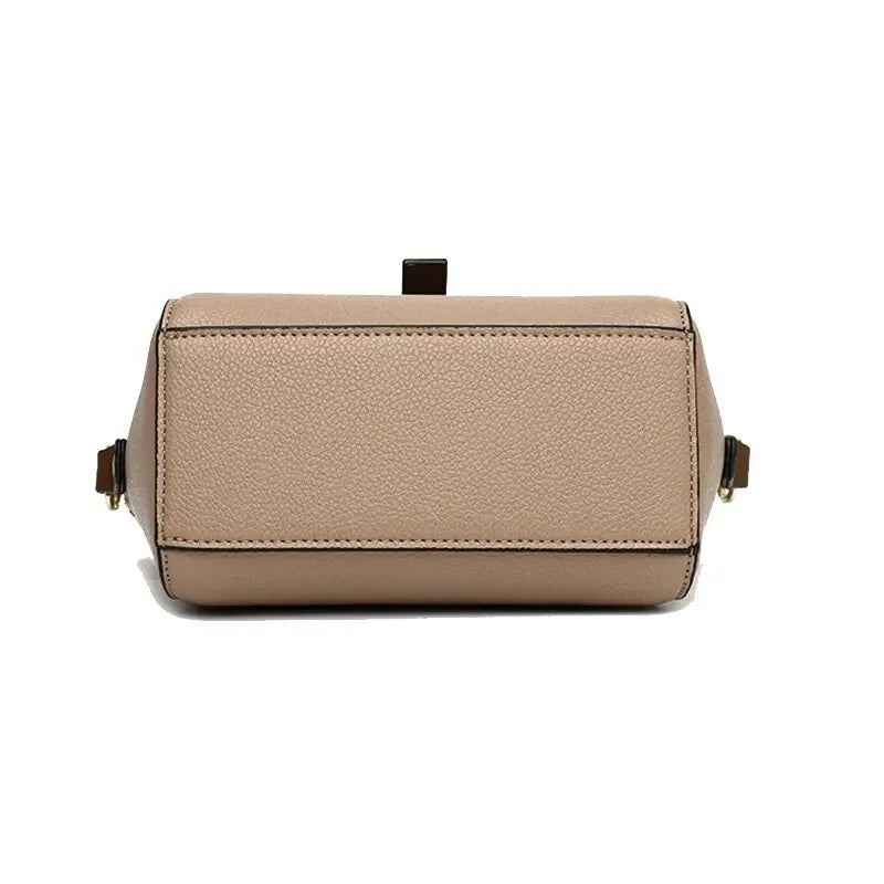 Women Solid Color PU Flap Crossbody Shoulder Bag Casual Daily Wear Versatile Fashion Handbag For Outdoor