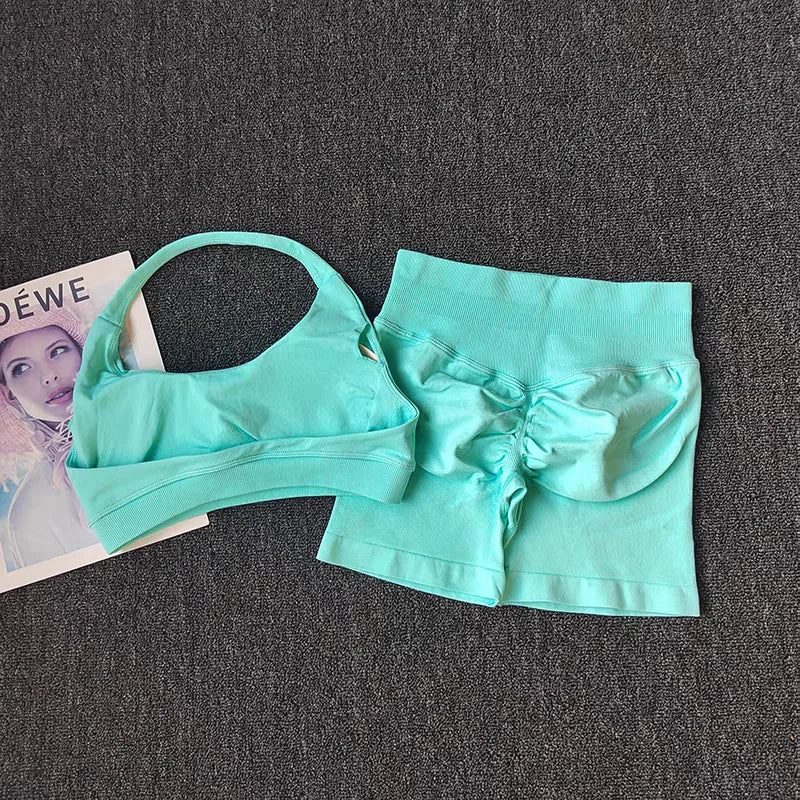 Women’s Seamless Yoga & Workout Set
