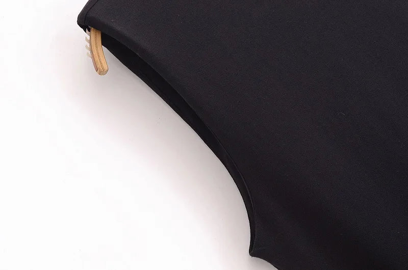 Elegant Pleated Sleeveless Midi Dress
