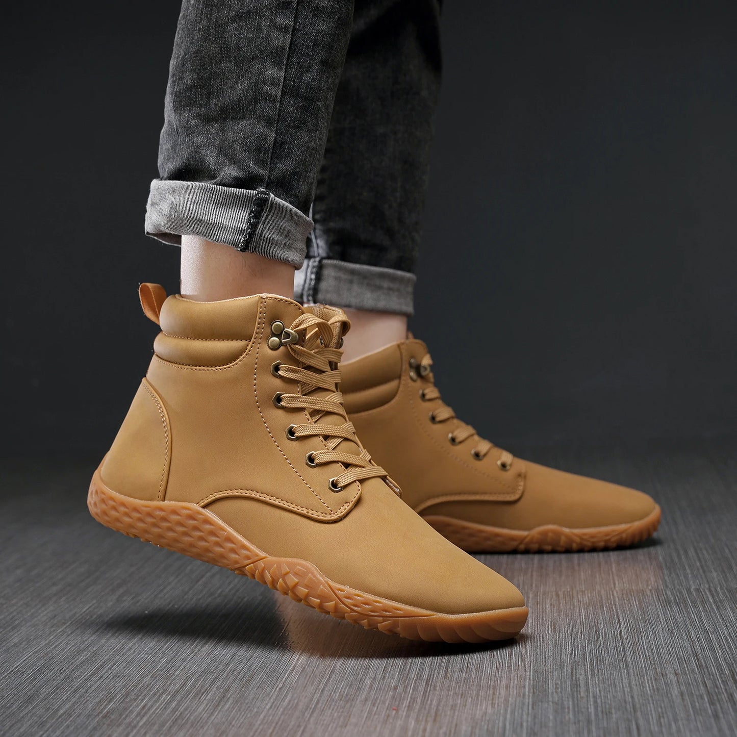 Men’s Wide-Toe Minimalist Cross-Trainers