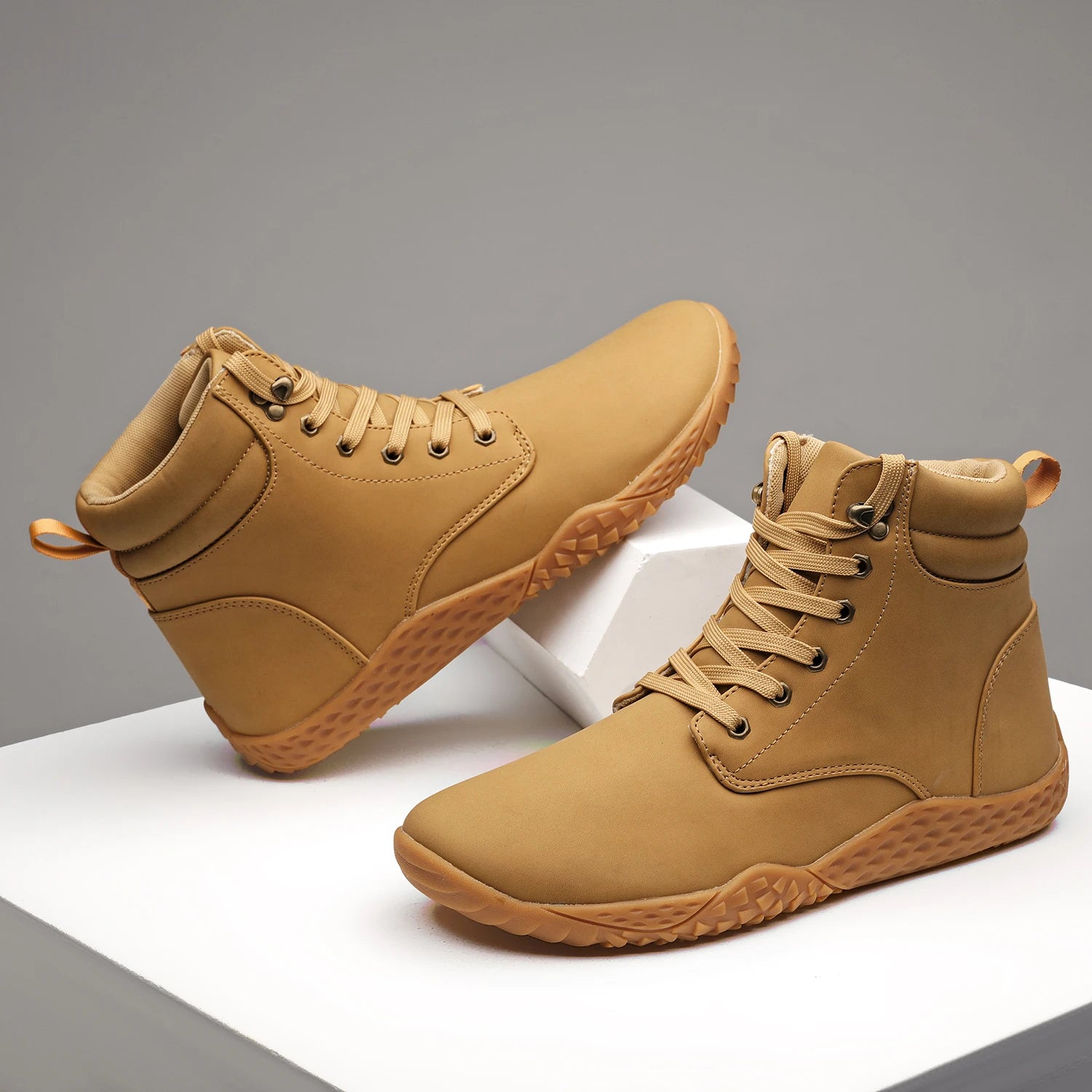 Men’s Wide-Toe Minimalist Cross-Trainers