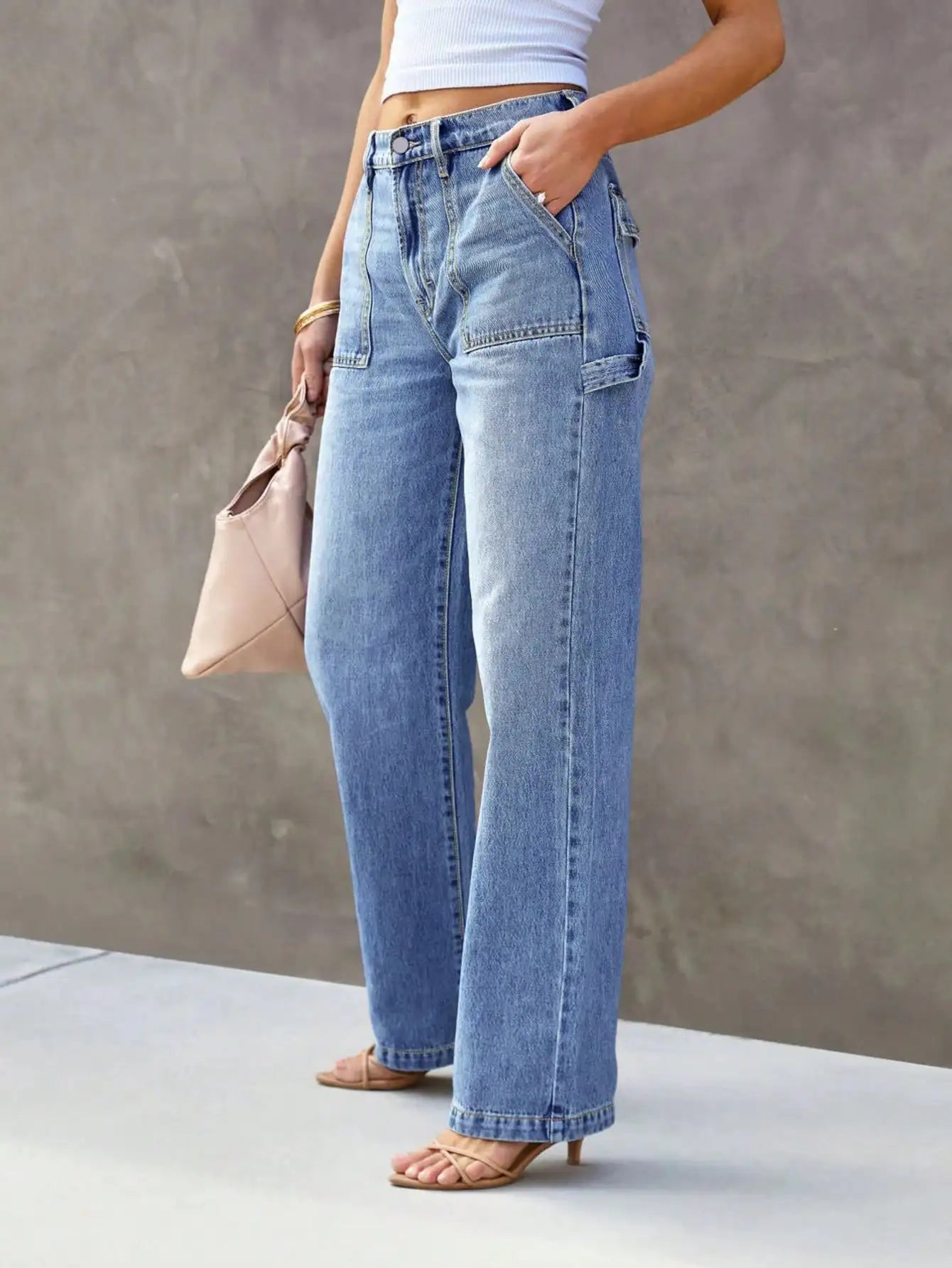 Women's Light Blue Wide-Leg Jeans | Effortless Chic