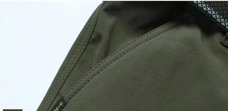 Men's Winter Fleece Straight-Leg Cargo Pants