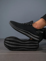 Men's Lightweight Breathable Running Shoes with Lace-Up Design Comfortable All-Day Versatile Fashionable Mesh Upper