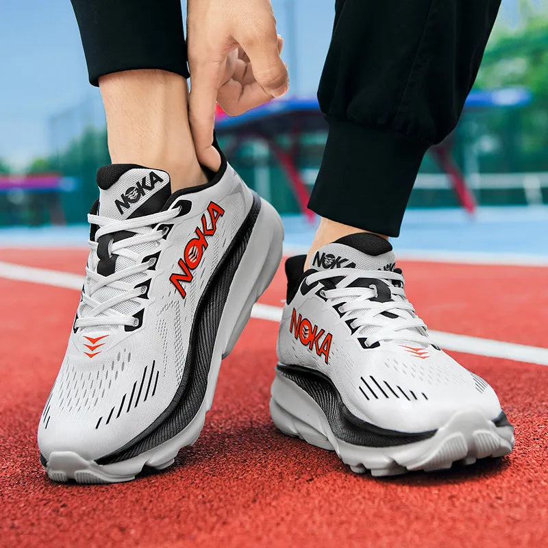 New Fashion Men Light Running Shoes Cushion Training Shoes Lightweight Wear-Resistant Sneakers