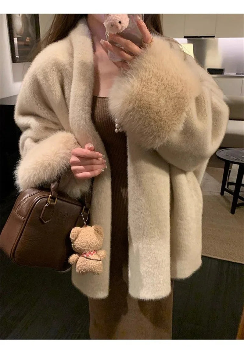 Women’s Mink Fur Coat with Collar and Pockets