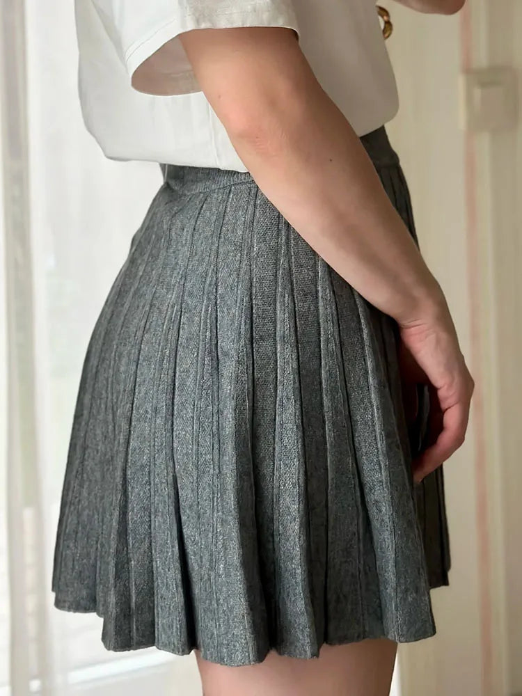 Elegant Knit Pleated Mini Skirt for Women