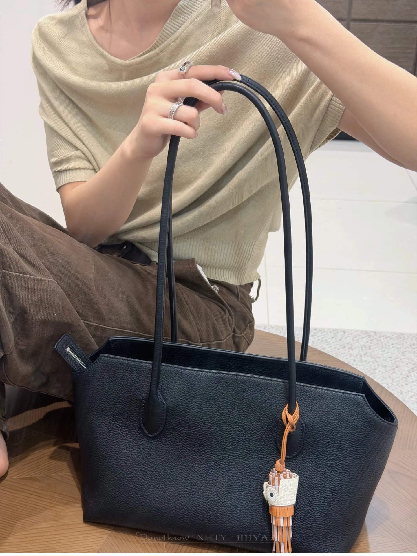 Genuine Leather Tote Bag – Pebbled Top-Grain Cowhide
