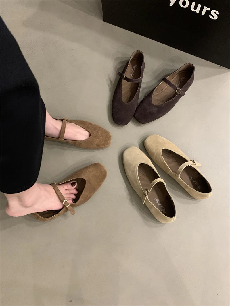 Bailamos Women's Elegant Ballet Flats | Slip-On
