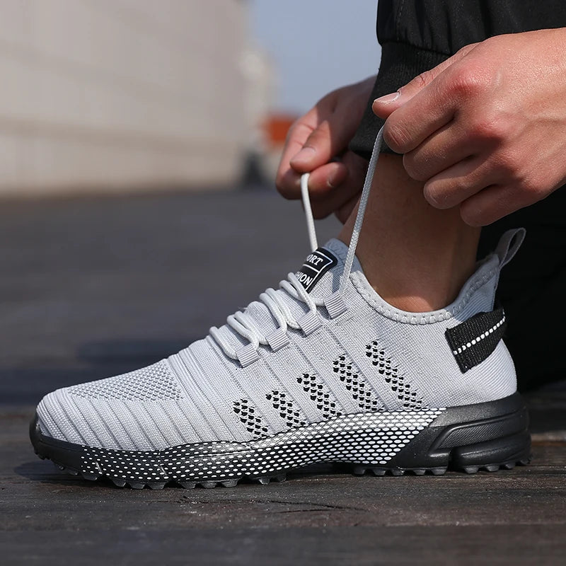 Men’s Lightweight Mesh Casual Sneakers