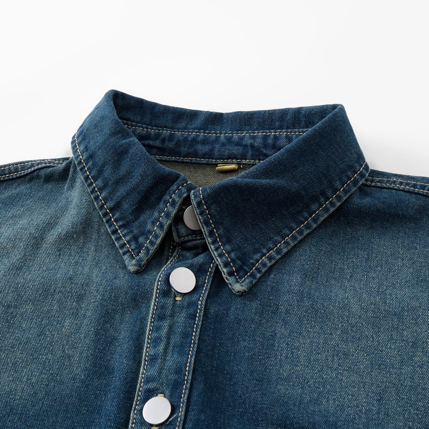 Men's Casual Denim Shirt Jacket Classic Button Up Workwear Style Jean Coat for Spring Fall