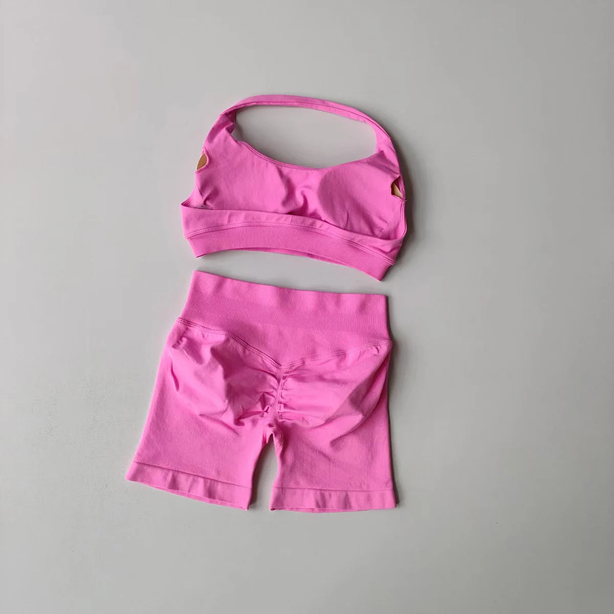 Women’s Seamless Yoga & Workout Set