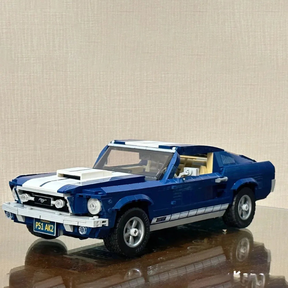MOC 1471PCS Mustangs Sports Racing Car Mustang Model Building Blocks Boys Birthday Festival Party Gifts