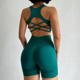 2-Piece Women's Seamless Workout Set: High-Waist Shorts & Performance Sports Bra
