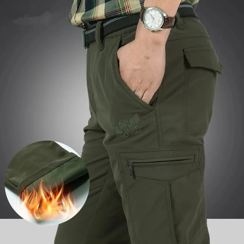 Men's Winter Fleece Straight-Leg Cargo Pants