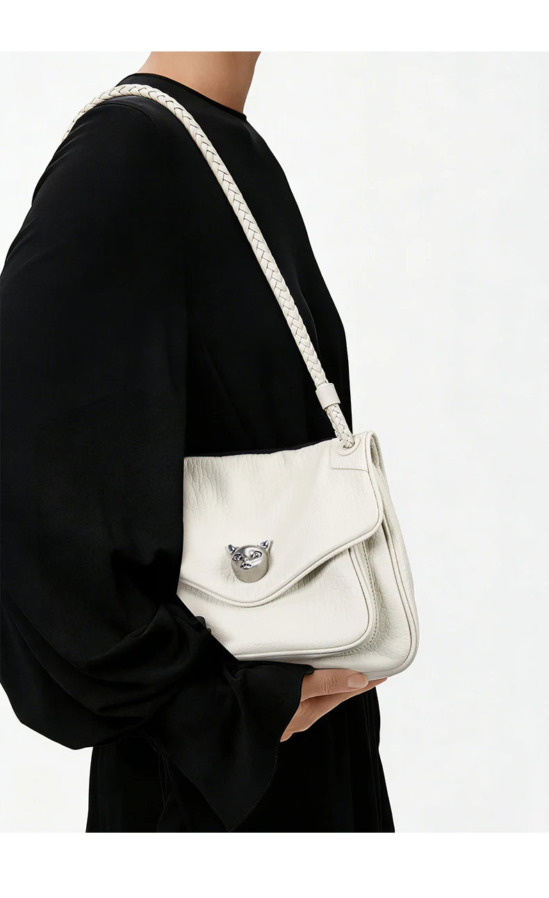 BAFELLI Genuine Leather Chain Bag – Chic Crossbody Tote