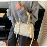 Vintage Rivets Pillow Bag Large Capacity Zipper Single Shoulder Bag Top Handle Patent Leather Crossbody Women's Bag Women