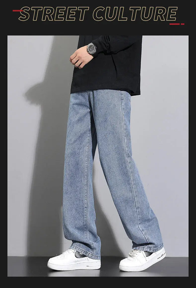 Men’s Relaxed Straight-Leg Denim Jeans