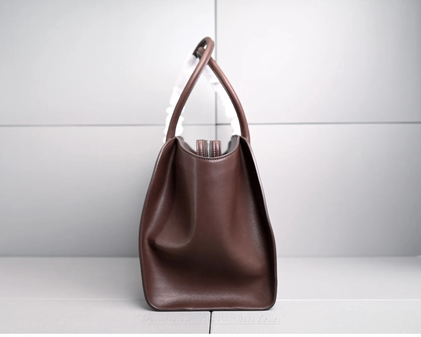 36cm Top-Grain Cowhide Tote — Effortless Everyday Elegance