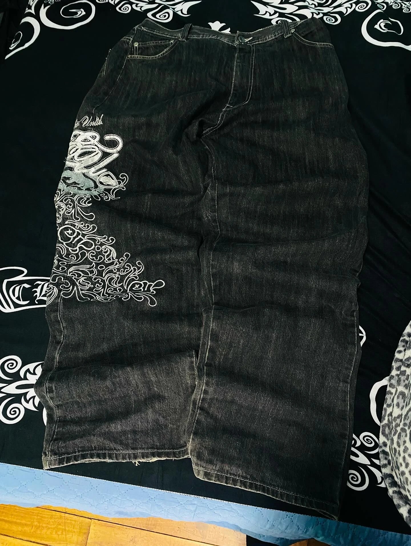 Y2K Baggy Cartoon Embroidery Jeans