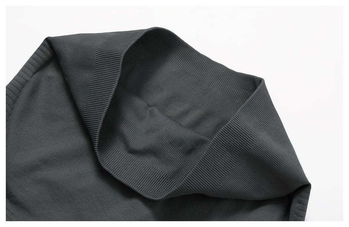 Performance Quarter-Zip Crop Top