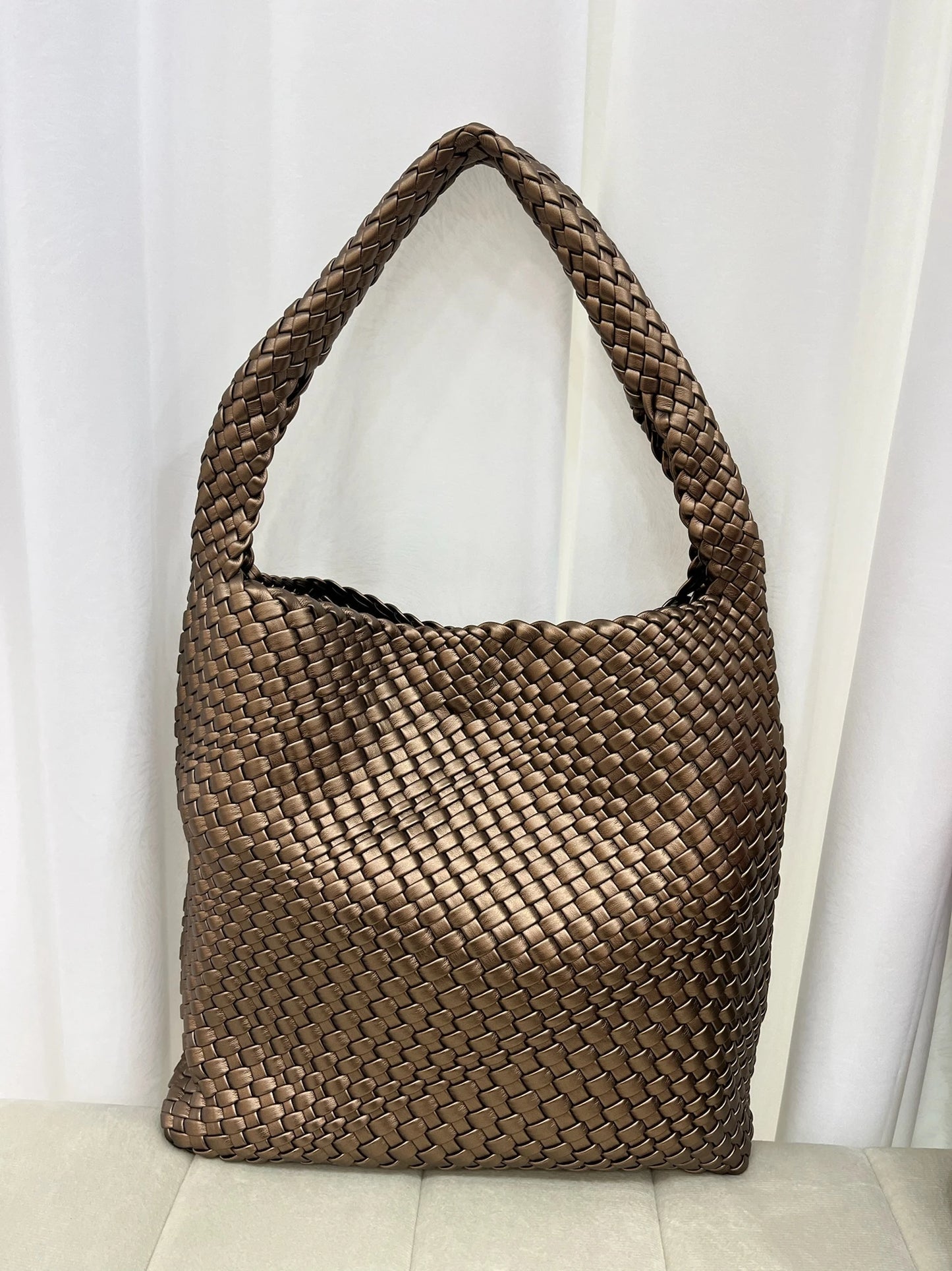 Shoulder bag Woven Bag for Women Europe and the United States popular PU leather soft fabric women underarm bag