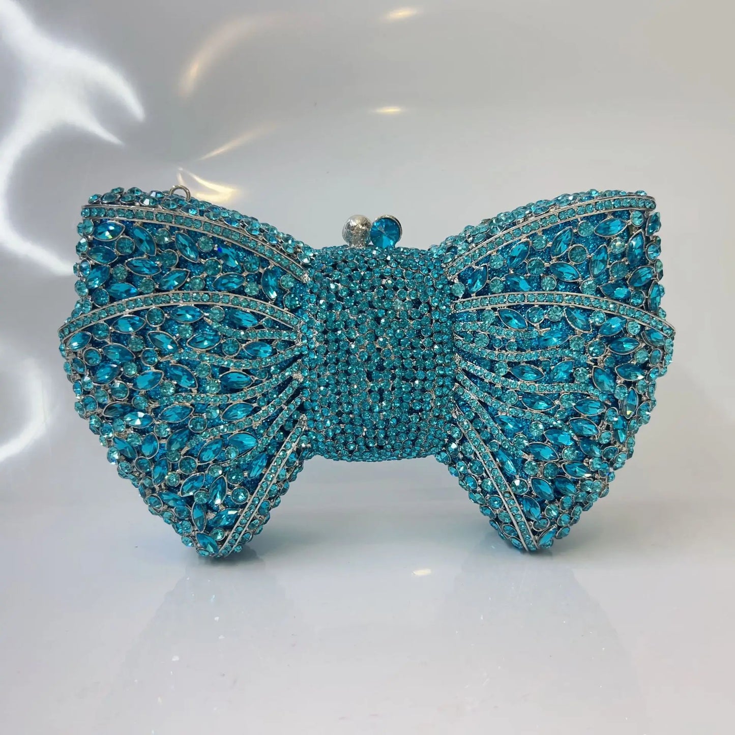 Elegant Rhinestone Bowtie Evening Bag Fashionable Luxurious Banquet Crystal Clutch Personalized Handbag Unique Diamond Party Bag