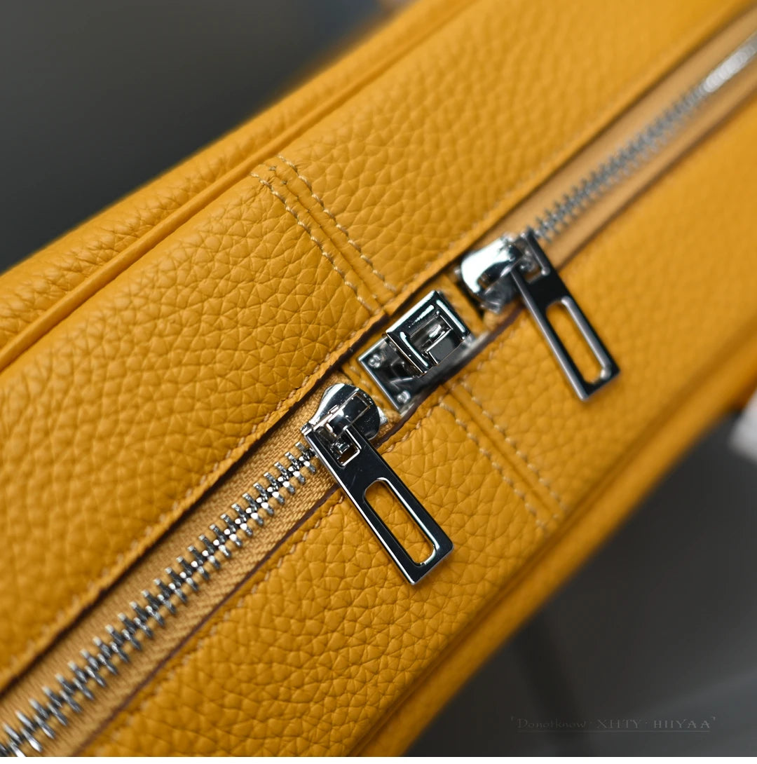 Genuine Leather Handbag Top Layer Leather Advanced Feeling 2025 New Model Fashion High-Capacity Woman