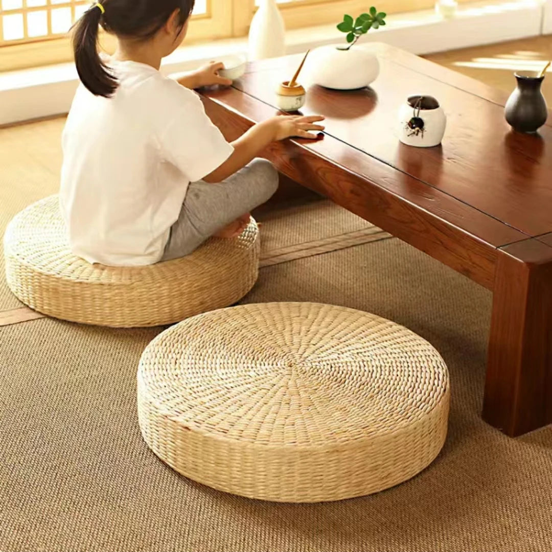 Handwoven Natural Straw Round Tatami Floor Cushion