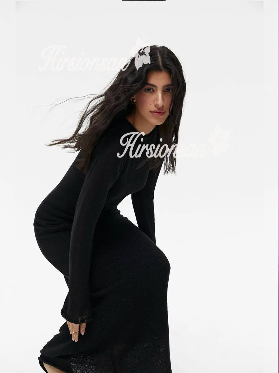 Elegant O-Neck Knit Maxi Dress